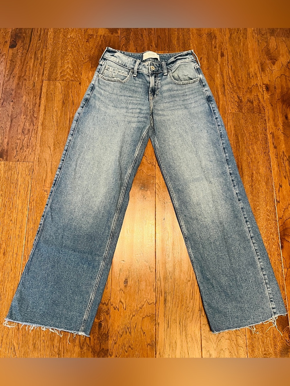 Hollister Low Rise Baggy Wide-Leg Denim